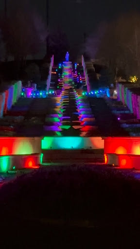 Transform Your Home with Stunning Holiday Lights